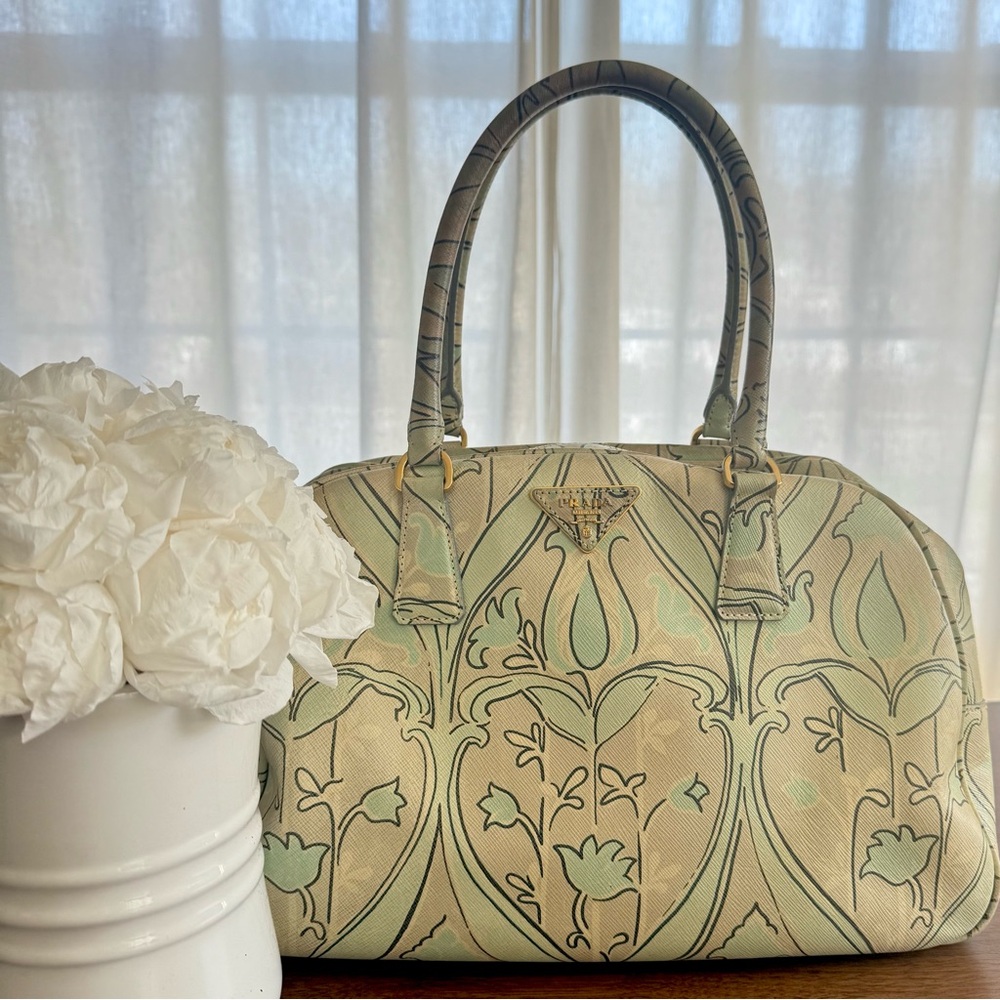 *RARE* Prada Saffiano Bauletto Bag | 100% Authentic - Picture 3 of 9